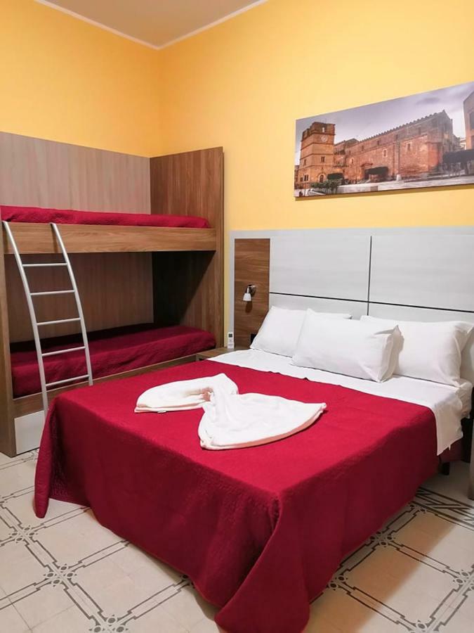 Fratelli Clemente Spa And Hotel Castelvetrano Exterior photo
